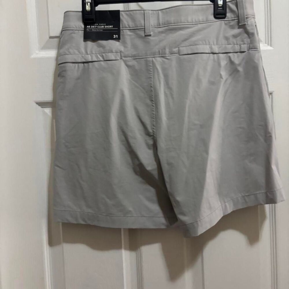 American-eagle Men's Grey and Cream Shorts